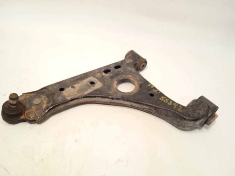 BRAZO SUSPENSION INFERIOR DELANTERO IZQUIERDO 94540668 