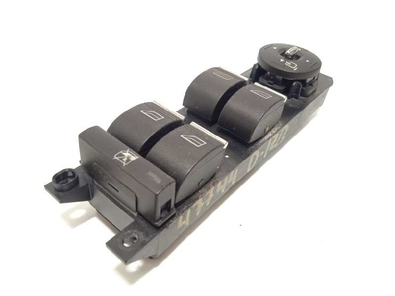 MANDO ELEVALUNAS DELANTERO IZQUIERDO AM5T14A132GA 