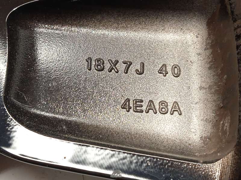 Recambio de llanta para nissan qashqai (j11) 1.5 turbodiesel cat referencia OEM IAM 4EA8A D0C004EA8A - Blanco 7
