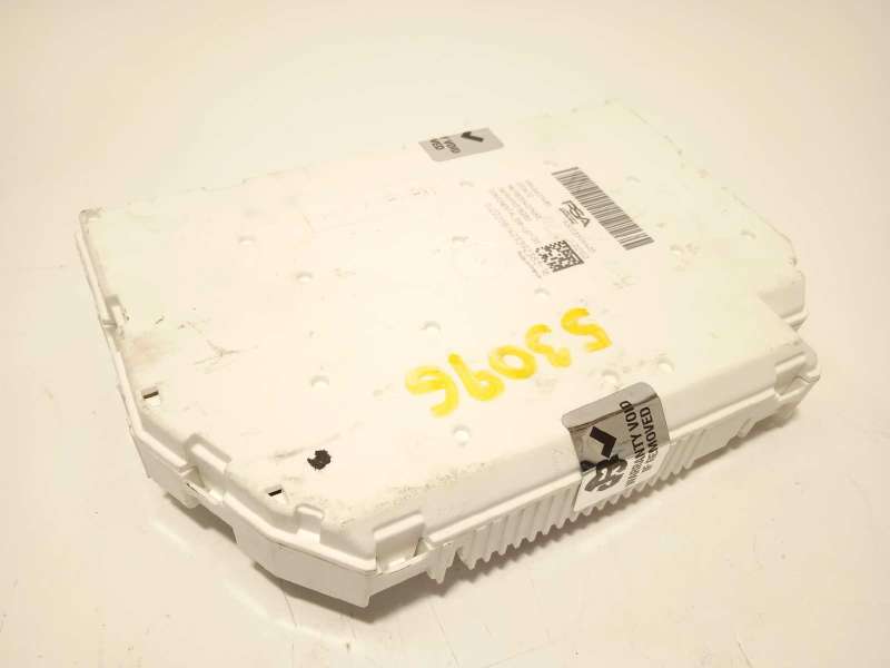 Recambio de caja reles / fusibles para peugeot 308 1.6 allure hybrid referencia OEM IAM 9846631480  A3C03306405 - Verde 3