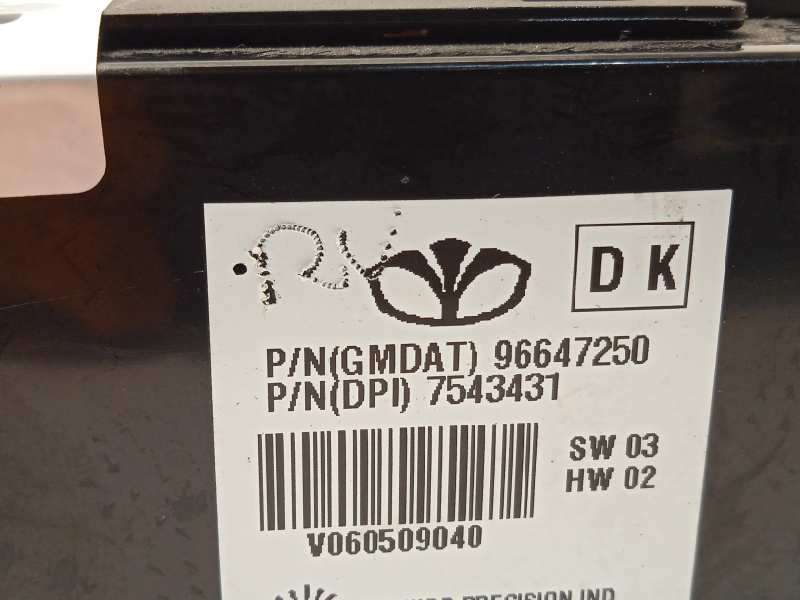 Recambio de pantalla multifuncion para chevrolet epica 2.0 cat referencia OEM IAM 96647250 5