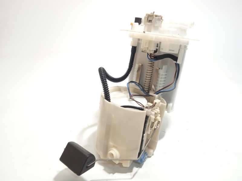 Recambio de bomba combustible para toyota auris sol referencia OEM IAM 7702002200 - Azul 4