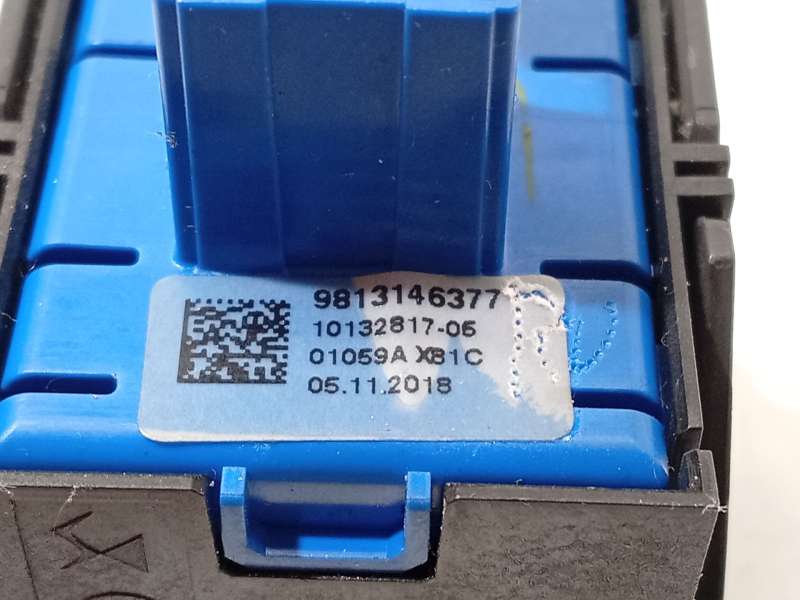 Recambio de interruptor para peugeot rifter 1.5 bluehdi 130 referencia OEM IAM 9813146377 98131463ZD 4