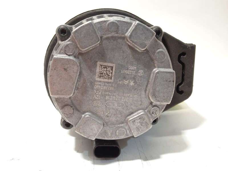 Recambio de bomba agua para peugeot 308 1.6 allure hybrid referencia OEM IAM 9823813480  0392024018 - Verde 3
