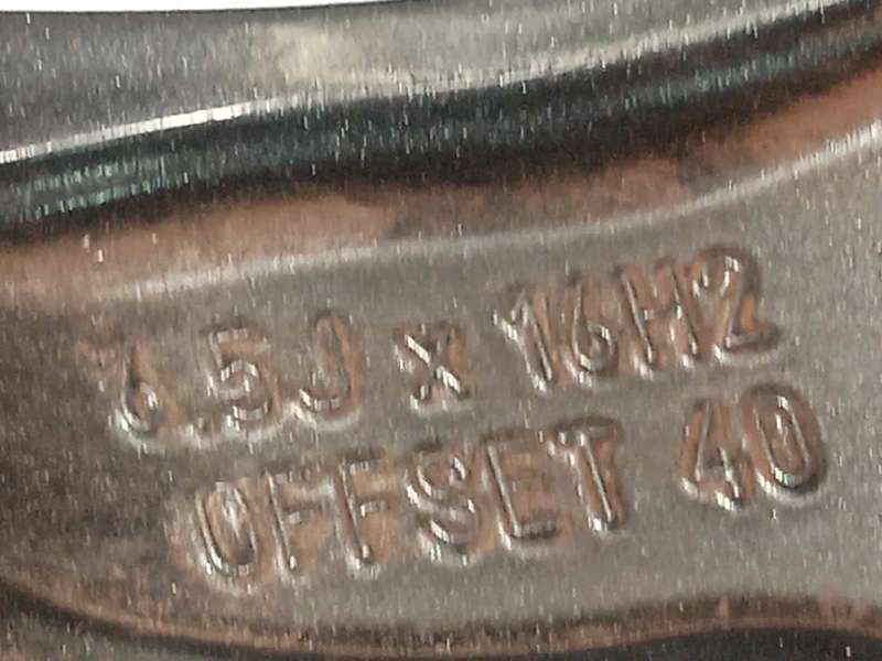 Recambio de llanta para kia xceed 1.0 tgdi cat referencia OEM IAM 52910J7700 7