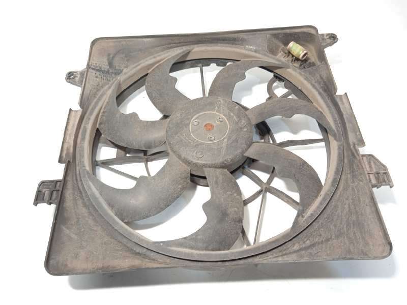 Recambio de electroventilador para hyundai i40 style referencia OEM IAM 253803Z801 - Gris 3