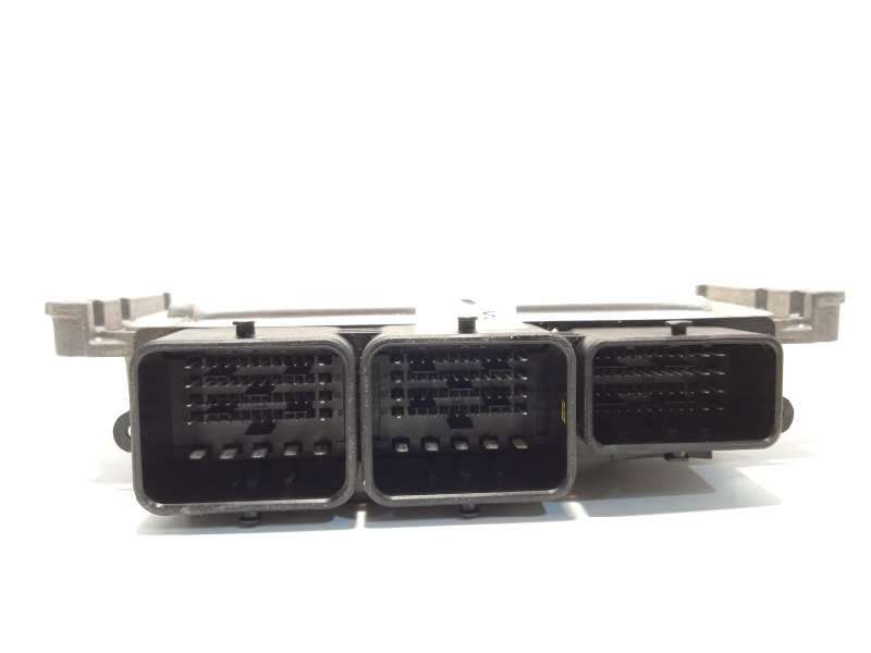 Recambio de centralita motor uce para peugeot 308 access referencia OEM IAM 9677013180 9666729580 0281017333 3