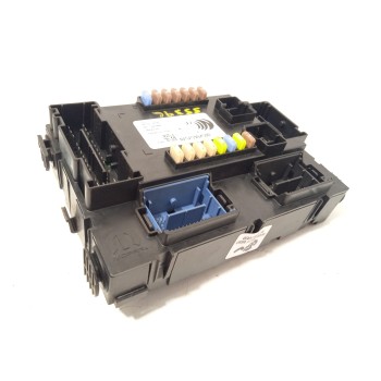 CAJA RELES / FUSIBLES 52065757 00520657570 28558948