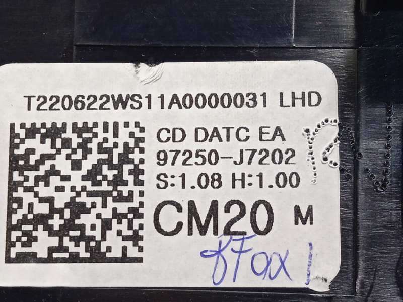 Recambio de mando climatizador para kia xceed 1.0 tgdi cat referencia OEM IAM 97250J7202 97250J7202WK 5