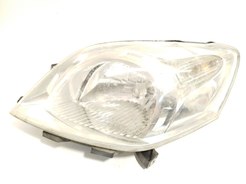 FARO IZQUIERDO 1353198080 45570383