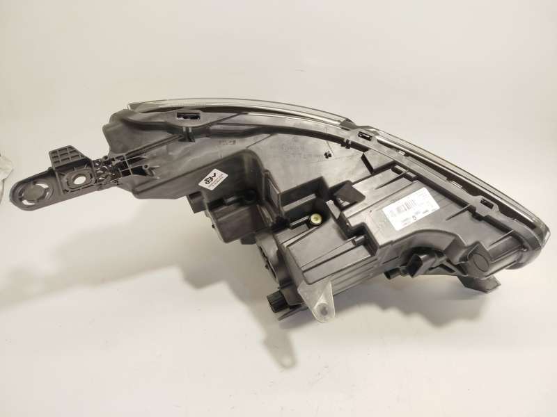 Recambio de faro izquierdo para citroën c4 iii 1.2 referencia OEM IAM 9830649480  73374697 5