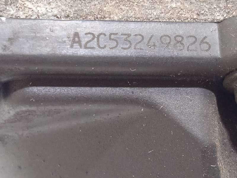 Recambio de caja mariposa para volkswagen t5 transporter/furgoneta caja cerrada ( batalla larga) referencia OEM IAM 076128063A - Blanco 6