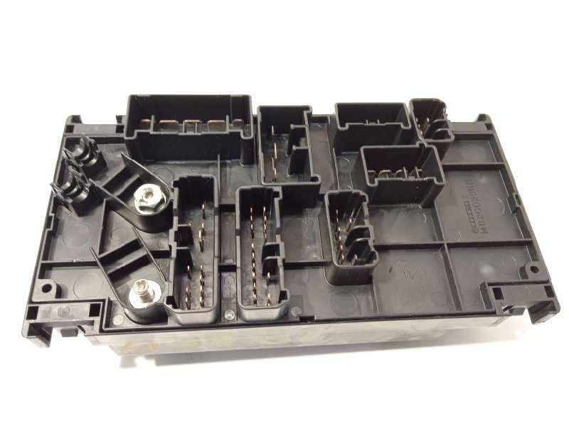 Recambio de caja reles / fusibles para subaru impreza g12 2.0 diesel cat referencia OEM IAM 82241FG030 - Gris 3