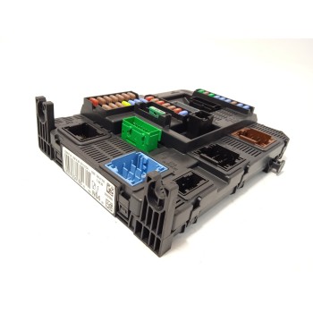 CAJA RELES / FUSIBLES 9807054180 