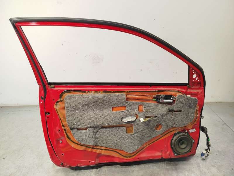Recambio de puerta delantera izquierda para toyota corolla (_e12_) 1.6 vvt-i (zze121_) referencia OEM IAM 6700202151 - Rojo 7
