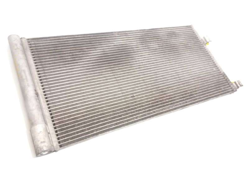 Recambio de condensador / radiador aire acondicionado para renault laguna iii 2.0 16v e85 cat (etanol) referencia OEM IAM 921100 - Negro