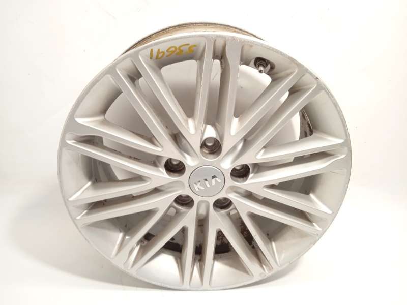 Recambio de llanta para kia carens iv van (a4) crdi referencia OEM IAM 52910A4750 2