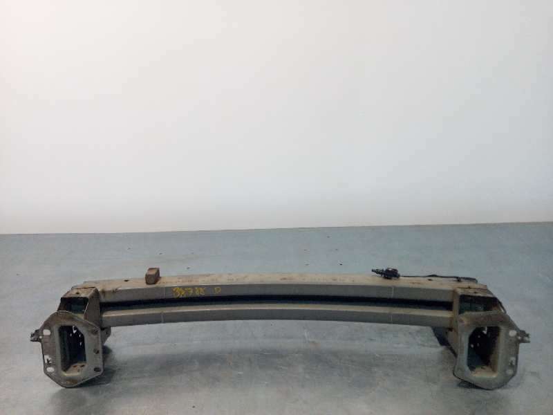 Recambio de refuerzo paragolpes delantero para dodge caliber 2.0 16v crd cat referencia OEM IAM 5303761AB - Negro 2