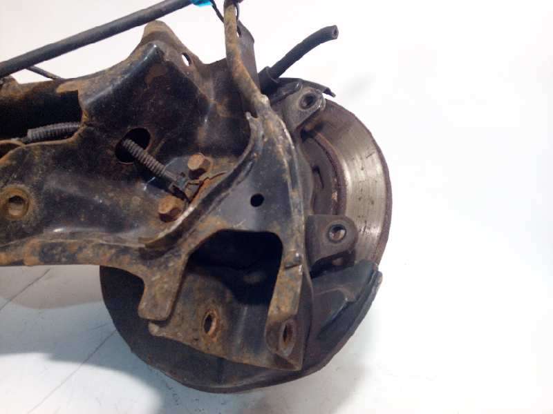 Recambio de mangueta trasera derecha para jeep compass 2.0 crd cat referencia OEM IAM 5272714AC - Negro 2