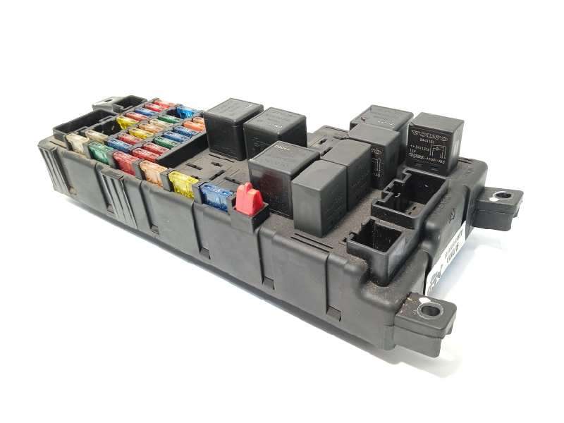CAJA RELES / FUSIBLES 518829015 8678449