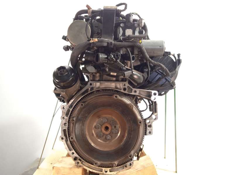 Recambio de despiece motor para peugeot 3008 premium referencia OEM IAM 5FW 2