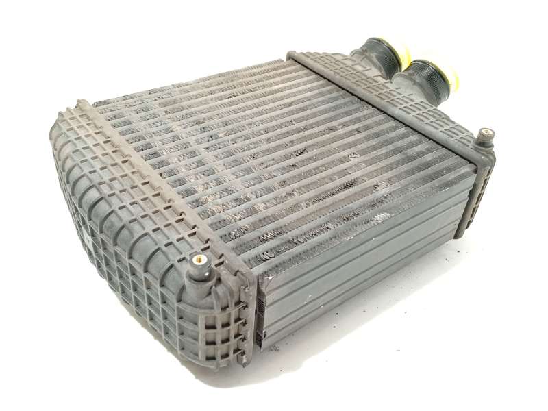 Recambio de intercooler para maserati levante suv (m161) 3.0 d q4 referencia OEM IAM 16484792 670035635 3