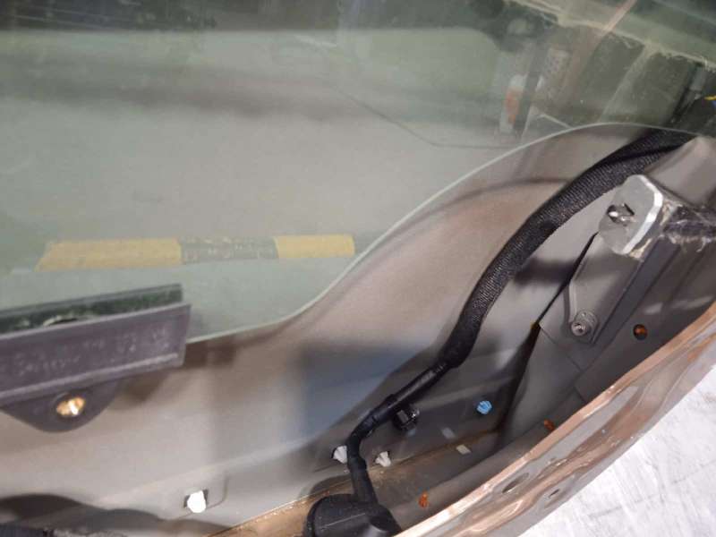 Recambio de puerta trasera izquierda para kia xceed 1.0 tgdi cat referencia OEM IAM 77003J7800 5