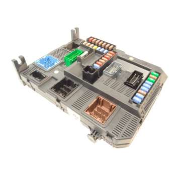 CAJA RELES / FUSIBLES 9678355980 