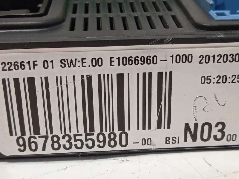 Recambio de caja reles / fusibles para peugeot 208 allure referencia OEM IAM 9678355980 4