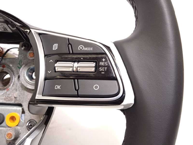 Recambio de volante para kia xceed 1.0 tgdi cat referencia OEM IAM 56100J7640CEP 2