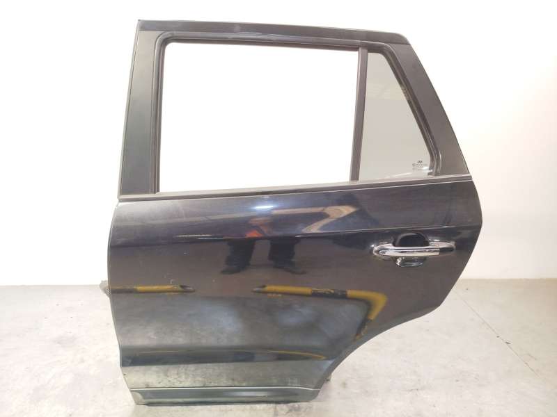 PUERTA TRASERA IZQUIERDA 770032B030 