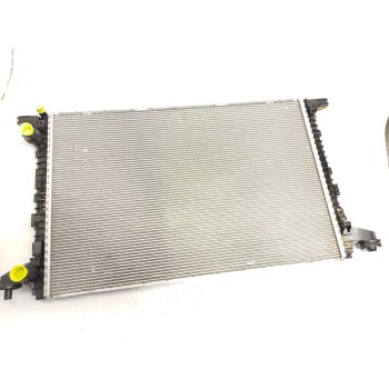 Recambio de radiador agua para audi a4 b9 avant (8w5, 8wd) 30 tdi mild hybrid referencia OEM IAM 8W0121251K  