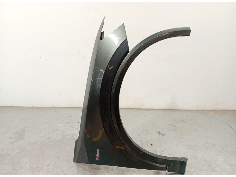 ALETA DELANTERA DERECHA 81A821106 