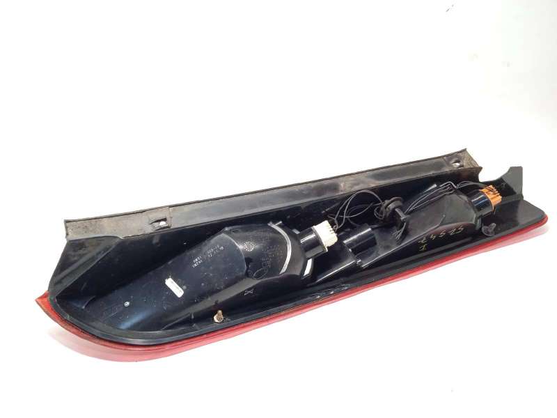 Recambio de piloto trasero izquierdo para ford focus lim. (cb4) trend referencia OEM IAM 8M5113405AD 1520769 - Blanco 3