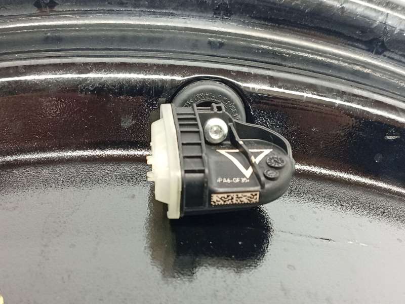 Recambio de llanta para ford kuga iii (dfk) 2.5 fhev referencia OEM IAM RV4JA1A 2761472 RV4J1007A1A - Blanco 7