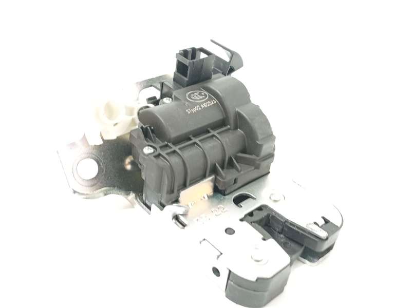 Recambio de cerradura maletero / porton para volkswagen tiguan (ad1, ax1) 2.0 tdi referencia OEM IAM 5TA827505D 5TA827505D08S 3