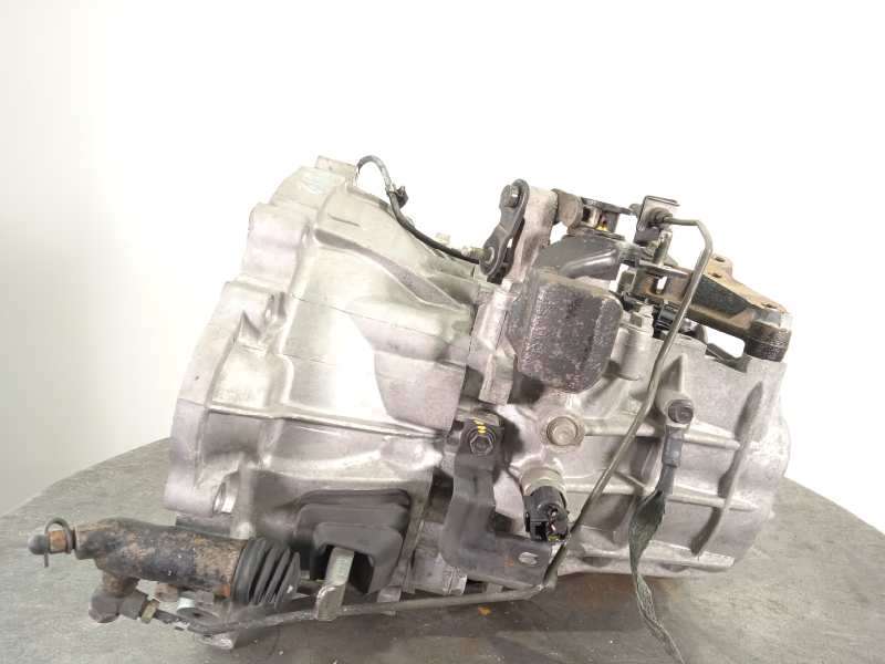 Recambio de caja cambios para hyundai i20 style referencia OEM IAM 4300032300 W8M6A 4