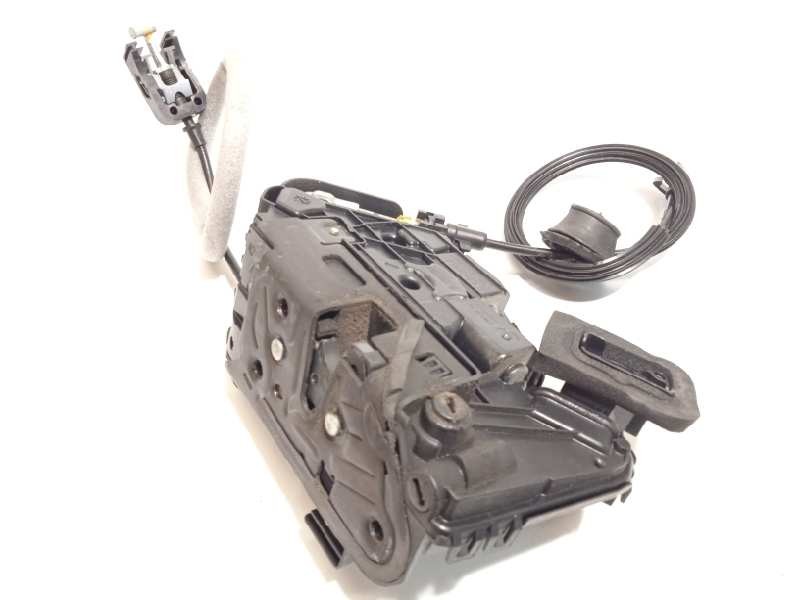 CERRADURA PUERTA TRASERA DERECHA 5TA839016E 