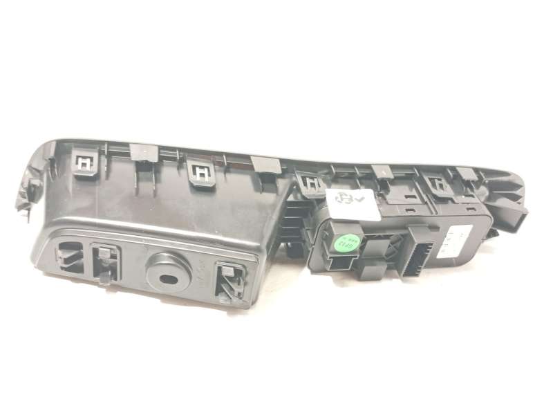 Recambio de mando elevalunas delantero izquierdo para mg zs suv (azs1) 1.5 vti referencia OEM IAM 10470985 3