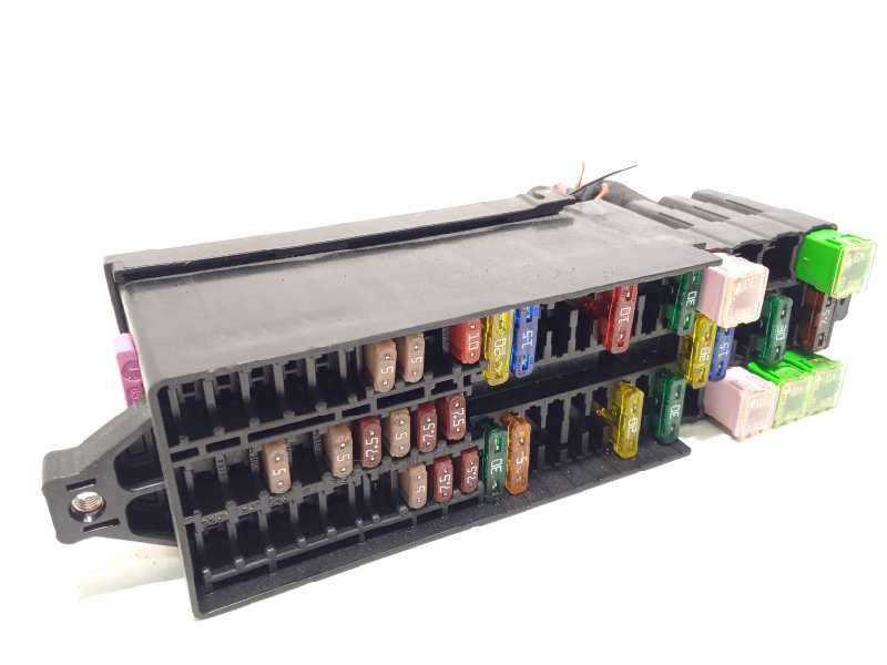 CAJA RELES / FUSIBLES 6C0937615A 6C1971012A