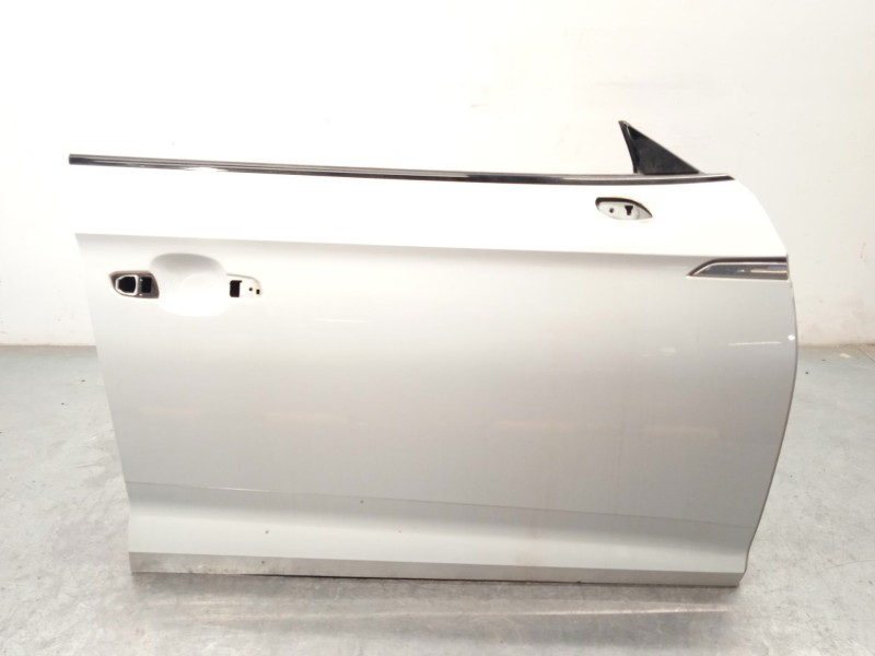 PUERTA DELANTERA DERECHA 8W8831052F 