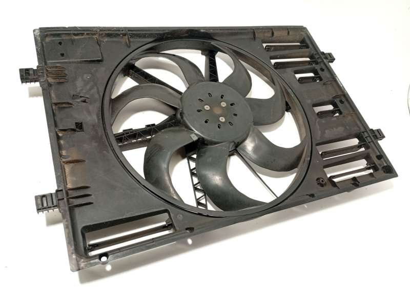 Recambio de electroventilador para volkswagen tiguan (ad1, ax1) 2.0 tdi referencia OEM IAM 5Q0121203DE 5Q0121205AN 5Q0121207BC 4