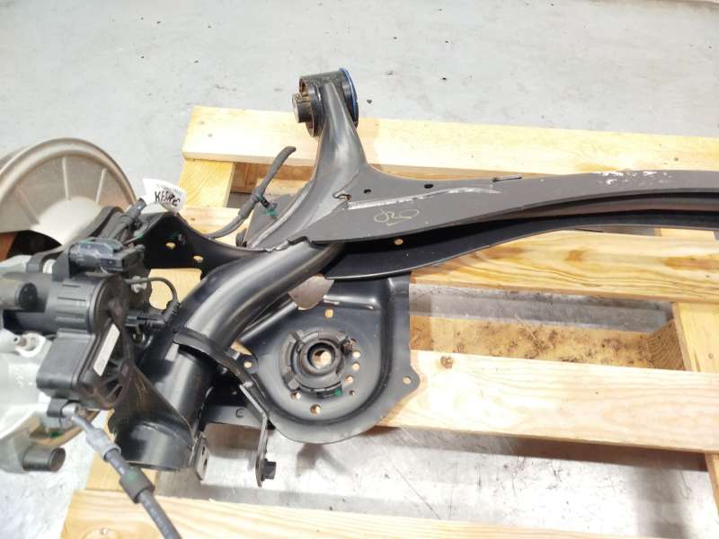 Recambio de puente trasero para ford kuga iii (dfk) 2.5 fhev referencia OEM IAM 2802706 MX6C5K952A1F - Blanco 4