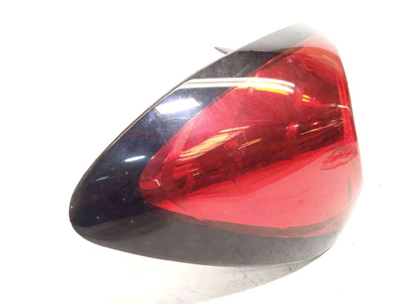 Recambio de piloto trasero izquierdo para renault captur dynamique referencia OEM IAM 265557367R 3