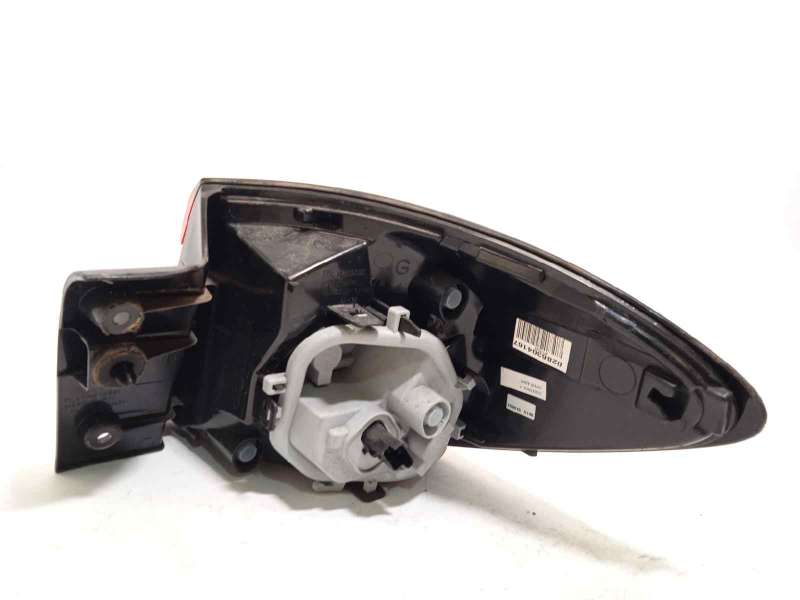 Recambio de piloto trasero izquierdo para renault captur dynamique referencia OEM IAM 265557367R 4
