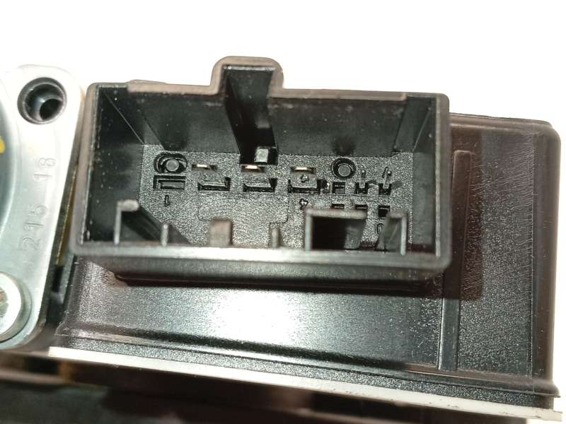 Recambio de elevalunas trasero izquierdo para volkswagen tiguan (ad1, ax1) 2.0 tdi referencia OEM IAM 5NA839461C 5Q0959811A 3