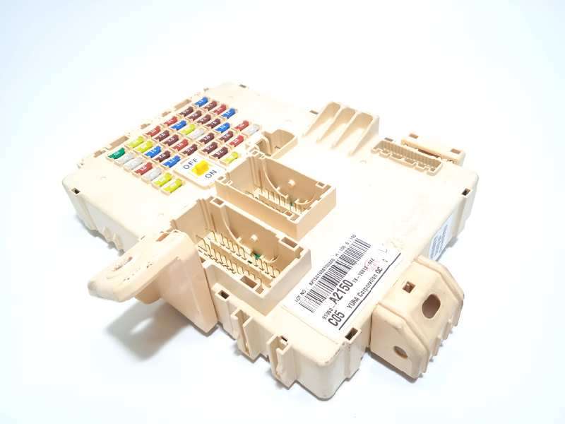 Recambio de caja reles / fusibles para kia cee'd 1.4 crdi cat referencia OEM IAM 91950A2150 - Blanco 2