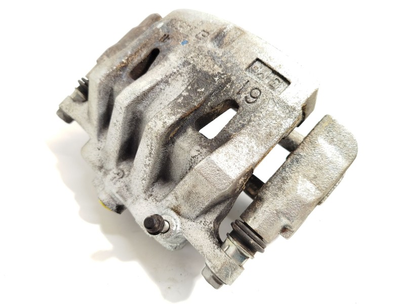 PINZA FRENO DELANTERA DERECHA 4773048150 