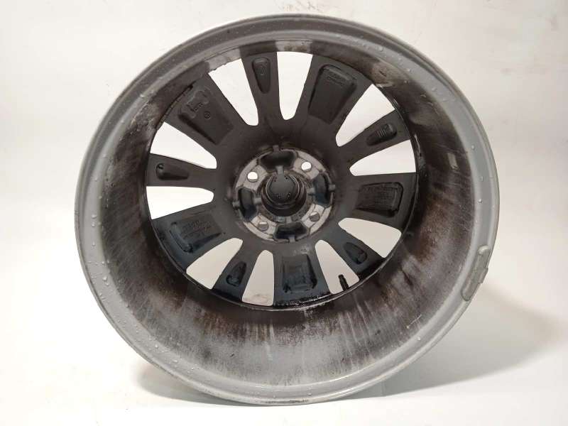 Recambio de llanta para renault captur dynamique referencia OEM IAM 403002556R 4