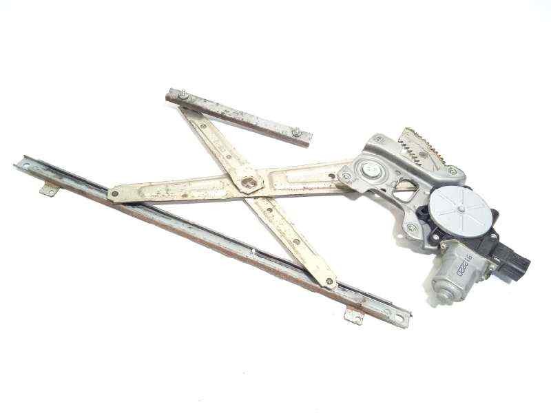 ELEVALUNAS DELANTERO DERECHO 5713A086 5713A126